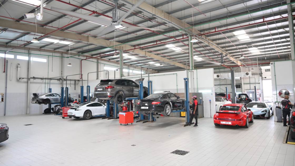 تخصصی‌ترین مرکز تعمیرات خودروهای لوکس